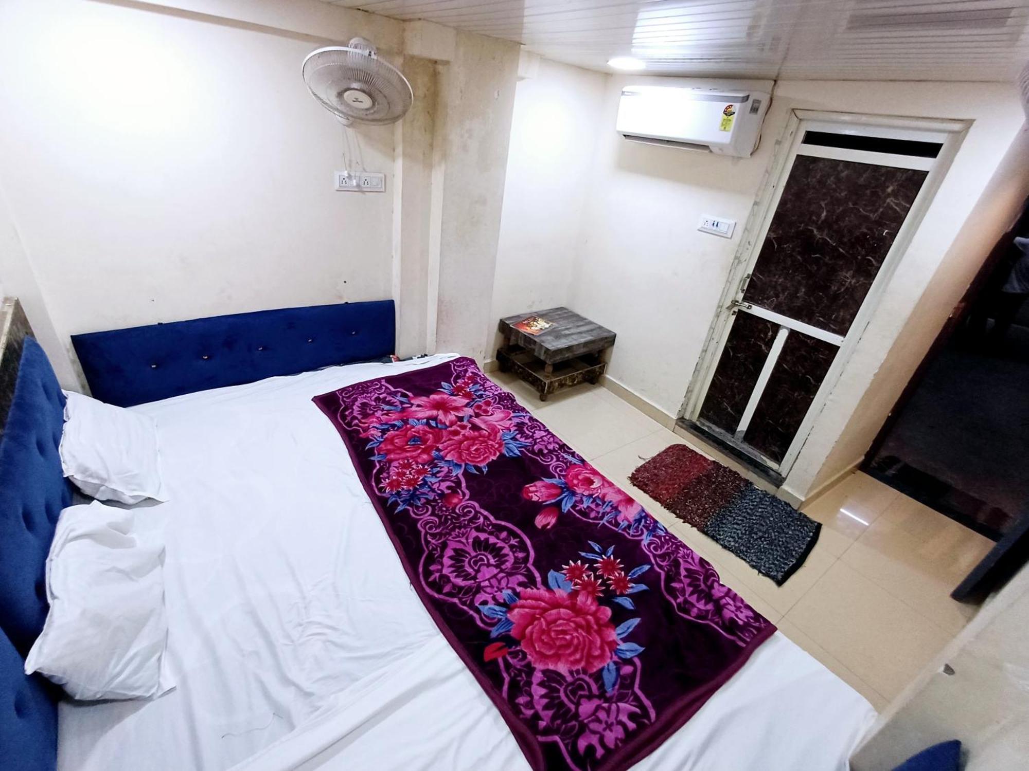 Blue Tower Hotel Ujjain Exterior photo